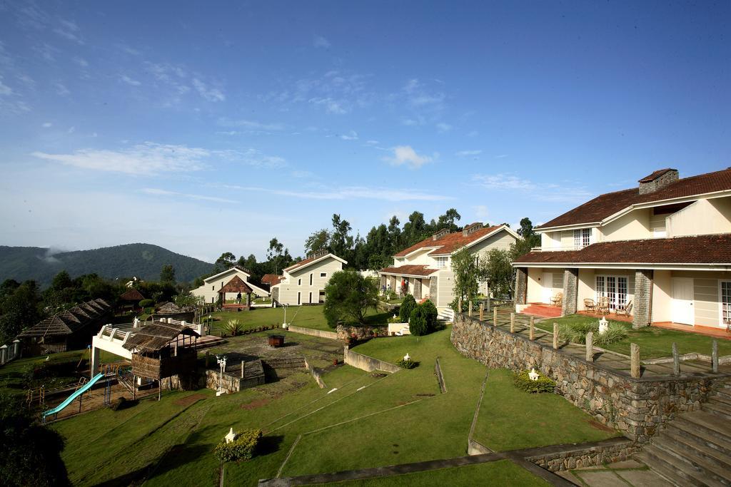 The Siena Village Chinnakanal Exteriör bild